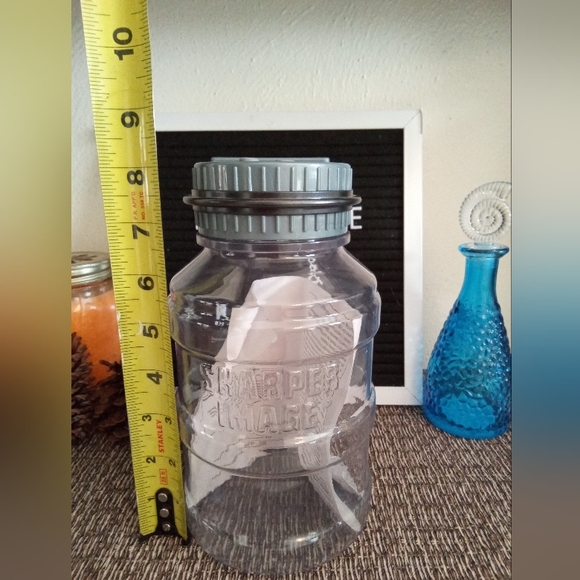 New! Sharper Image Coin Container w/ Digital Counter - Picture 4 of 4